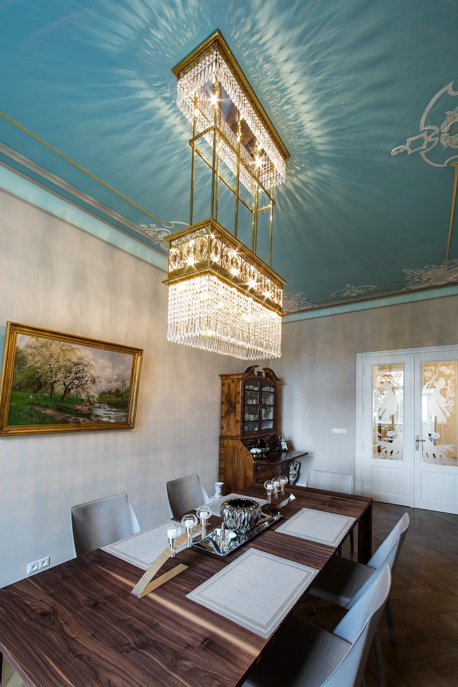 Modern bronze chandelier with crystal pendants (Rectangle)